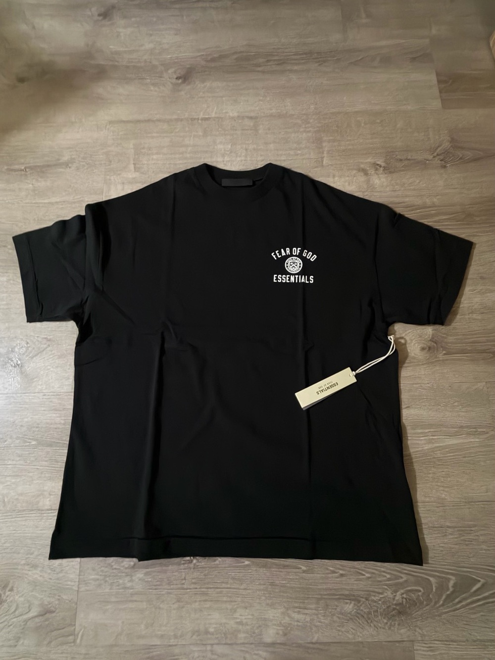 Fear of God Essentials Black Short Sleeve Logo Tee